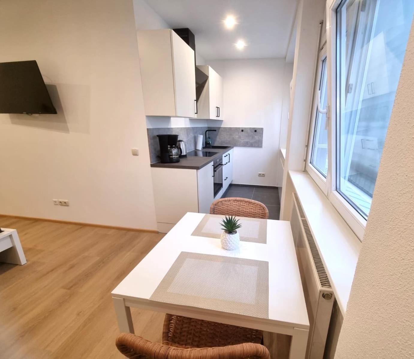 Wohnung Inn - Im Zentrum, Kueche, Parkplatz, Ruhig Gelegen Passau Extérieur photo